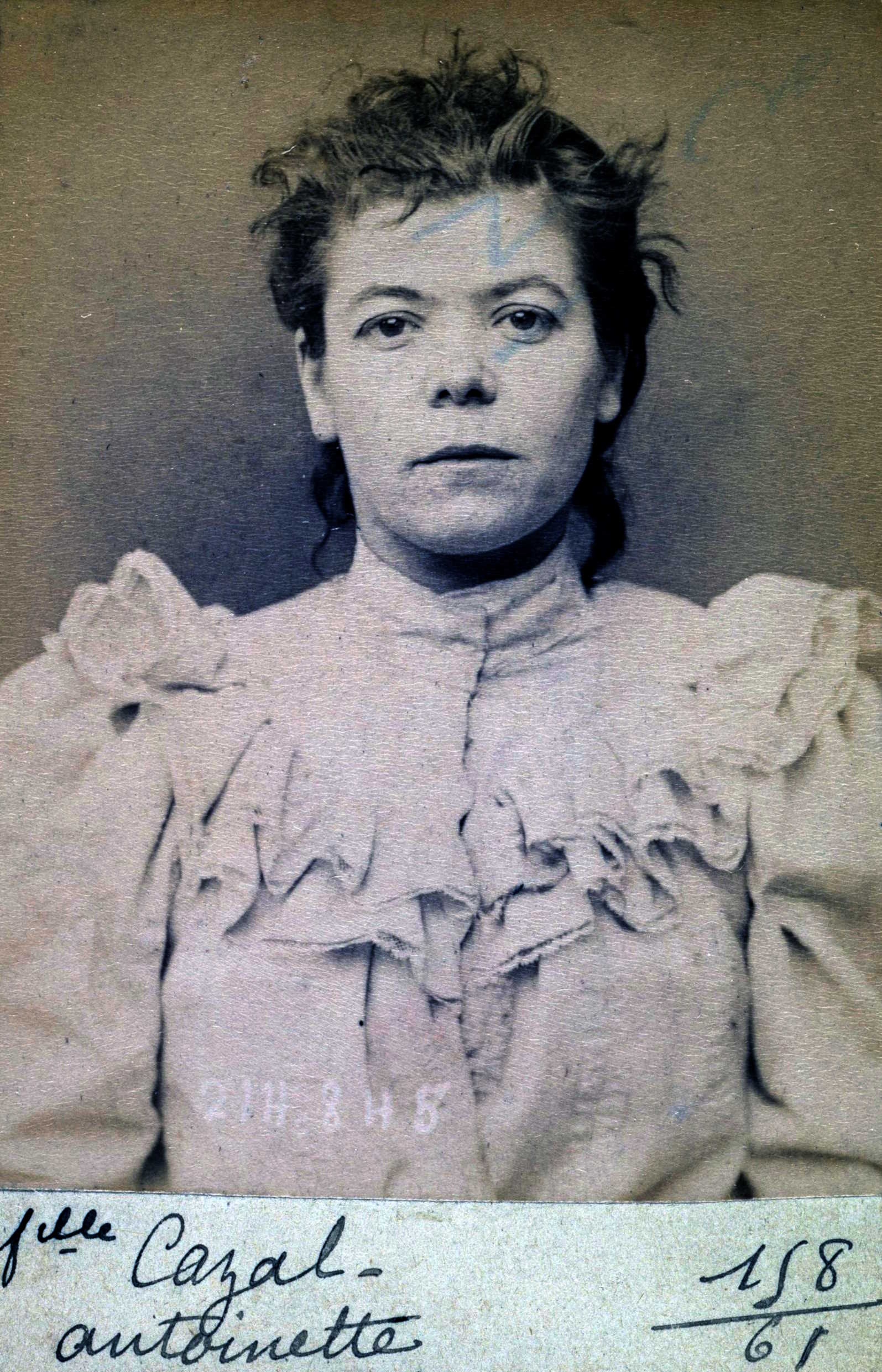 Foto policíaca d'Antoinette Cazal (28 de febrer de 1894)