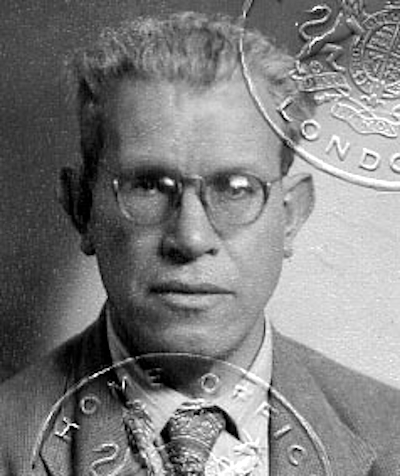 Emanuel Michaels en una foto de passaport