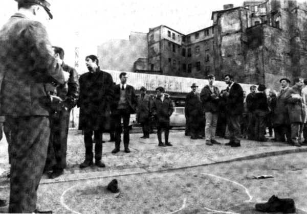 Lloc de l'atemptat minuts despr&eacute;s