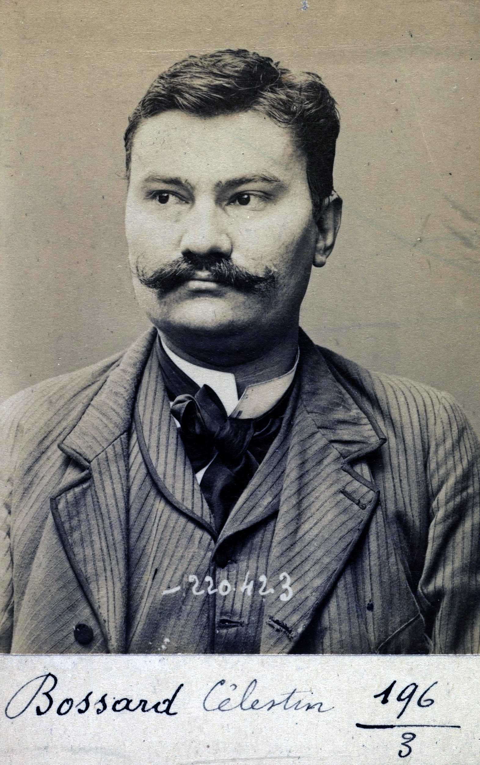 Fotografia policíaca de Célestin Bossard (2 de juliol de 1894)