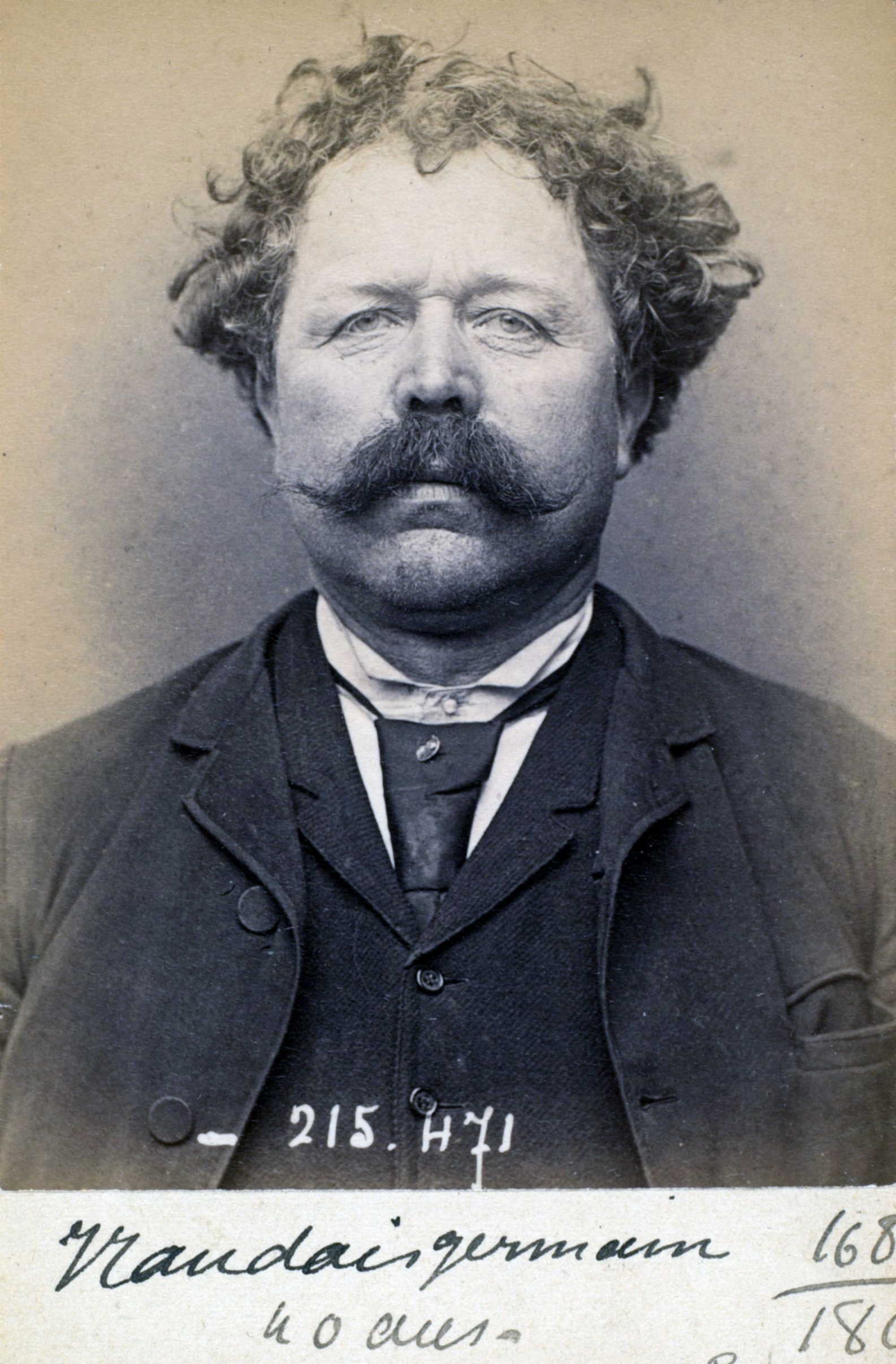 Foto policíaca de Gervais Naudet (10 de març de 1894)