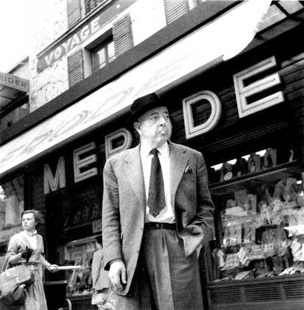 Pr&eacute;vert "emmerdat" per Robert Doisneau (rue de Bellville, 1954)