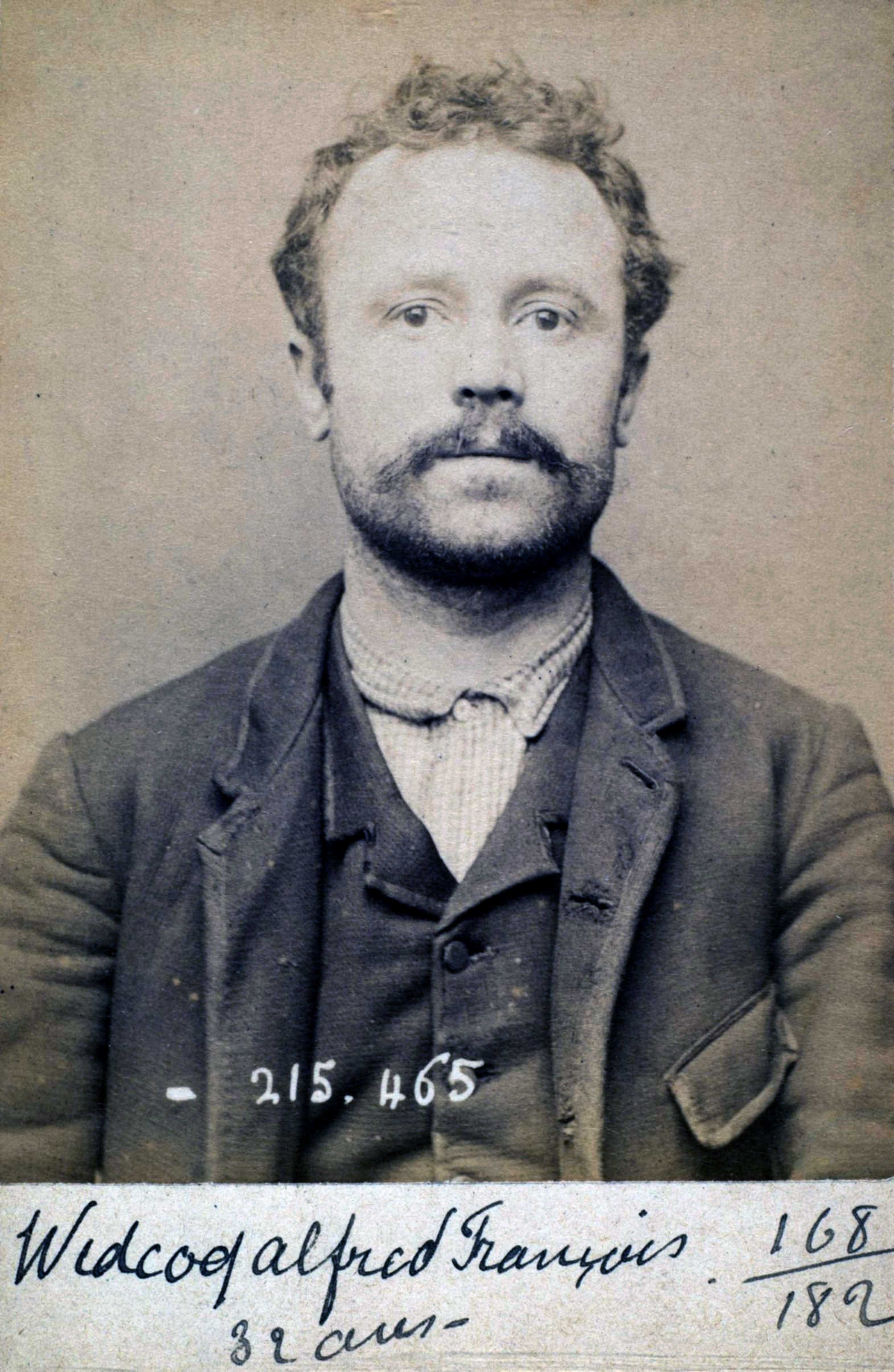 Foto policíaca d'Alfred Widcoq (10 de març de 1894)